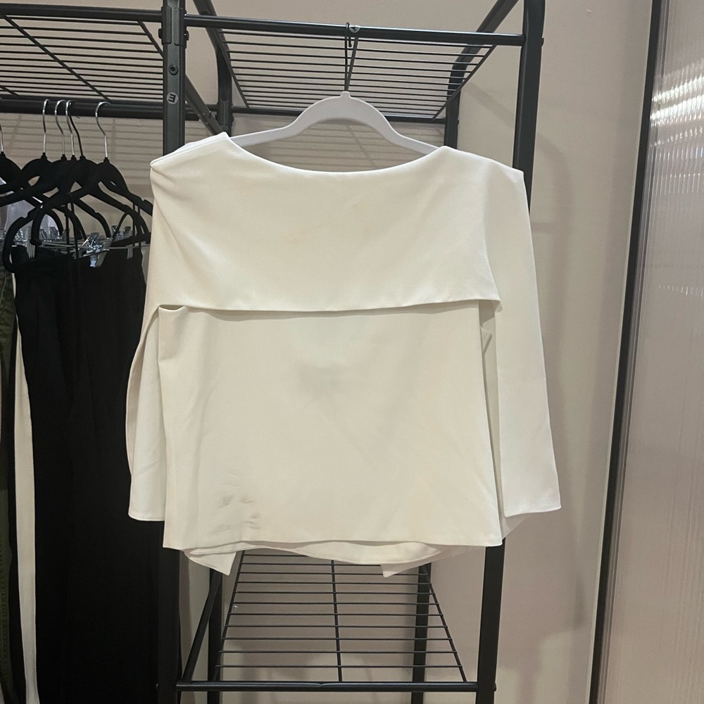 CIHUAH White Top